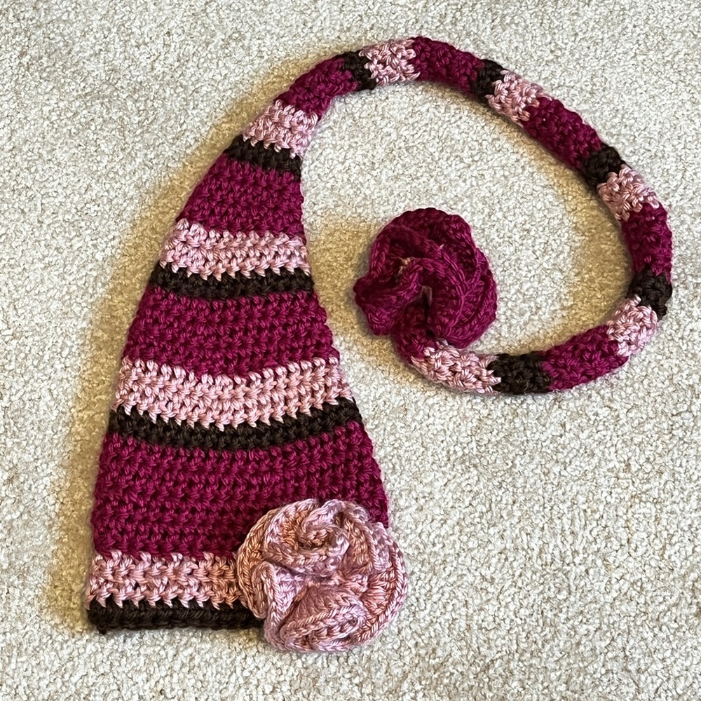 Newborn Knit Elf Hat (Photography)